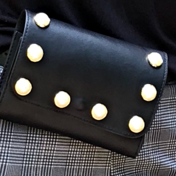 ✨LAST ONE ✨Pearl detail belted bag - Picture 4 of 8